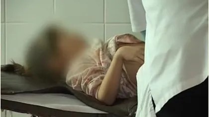 O fetiţă de 9 ani, bătută cu bestialitate de mătuşa sa. Copila a ajuns la spital VIDEO