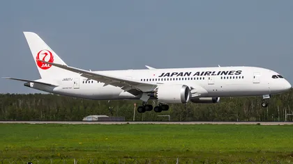 Un Boeing 787 al Japan Airlines a aterizat de urgenţă în Honolulu