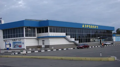 Miliţiile controlează AEROPORTUL din Simferopol. TOATE zborurile, cu excepţia celor spre MOSCOVA, INTERZISE