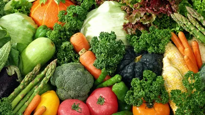 Topul celor mai sănătoase 15 de legume: Află de ce trebuie să mănânci varză Kale şi salata chinezească