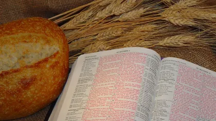 SUPERALIMENTELE din BIBLIE, secrete FOARTE bine păstrate. Diete miraculoase din CARTEA SFÂNTĂ