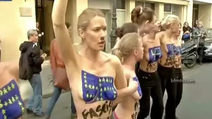 Activistele FEMEN au protestat cu SÂNII GOI, denunţând EPIDEMIA FASCISTĂ VIDEO
