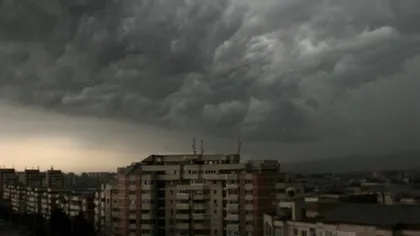 Record de avertizări pentru fenomene meteo periculoase în anul 2012, în România
