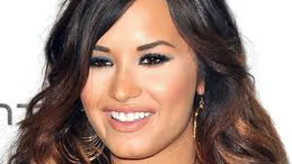 Demi Lovato, goala pe Internet. Vezi aici pozele ce i-au fost furate de pe telefon GALERIE FOTO
