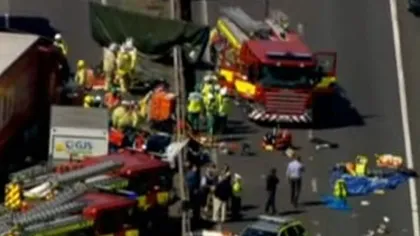 Accident în lanţ pe o autostradă din Marea Britanie. Doi oameni au murit şi 7 au fost răniţi