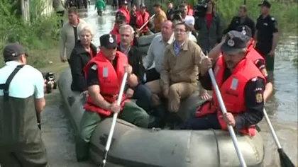 Ponta: Oamenii ne-au ajutat la combaterea inundaţiilor