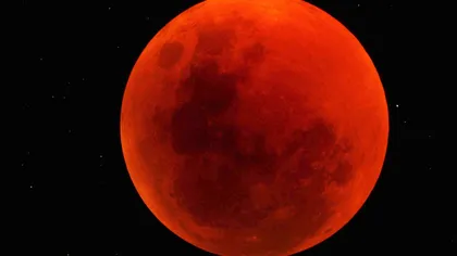Eclipsă totală de Lună, fenomenul astronomic al anului VIDEO