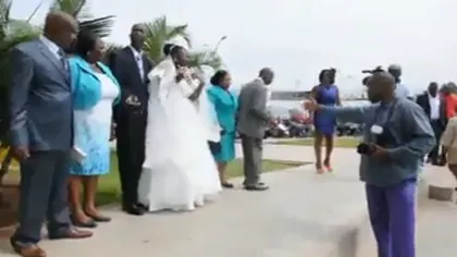 Un altfel de fotograf de nunţi: Cum se pregăteşte pentru poza perfectă VIDEO