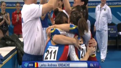 Premierul Victor Ponta felicită echipa feminină de gimnastică a României pentru aurul de la Europene