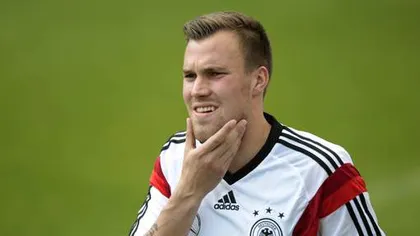 Un MARE fotbalist german are probleme GRAVE de comportament. Acum a urinat în holul unui hotel