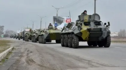 Armata ucraineană mobilizează tancuri cu o zi înaintea referendumului