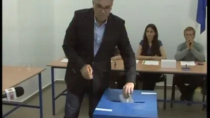 ALEGERILE EUROPARLAMENTARE 2014 Valeriu Zgonea: Am votat pentru o Românie puternică în Europa