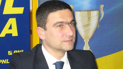 Senatorii din Comisia juridică analizează marţi cazul Dan Şova
