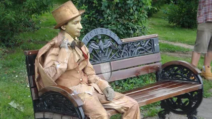 RUSALII 2014: Spectacole cu statui vivante în Herăstrău