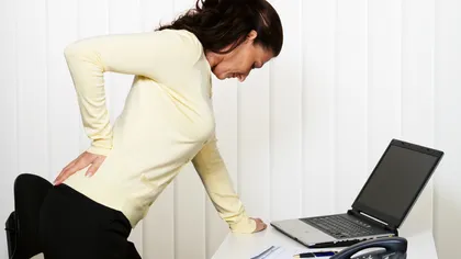 Dureri de spate şi oboseală constantă? Ai putea suferi de fibromialgie! Iată toate simptomele şi tratamentul