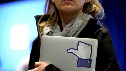 Facebook a manipulat emoţional 700.000 dintre utilizatorii săi, într-un experiment secret