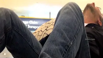 Hilar: Gestul incredibil al unui BĂRBAT care a RĂMAS BLOCAT în AEROPORT o noapte întreagă VIDEO