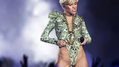 Miley Cyrus şi-a ŞOCAT din nou fanii. Gestul divei i-a adus în delir