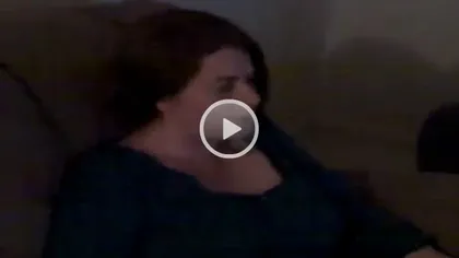 Cum să îţi sperii NEVASTA când doarme: O farsă simplă cu rezultate MAXIME VIDEO