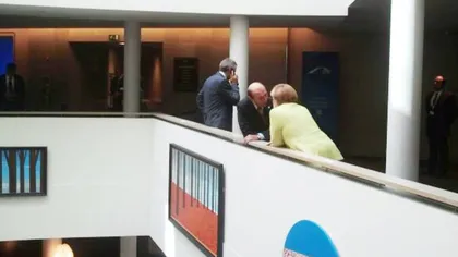 TRAIAN BĂSESCU, imagini inedite: Discuţii cu Angela Merkel în balcon FOTO