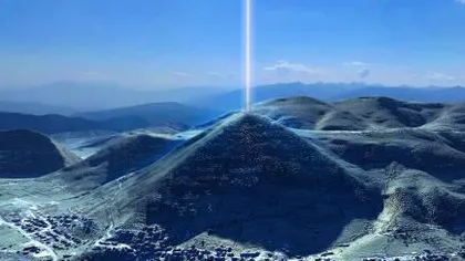 Inexplicabilul fascicul de lumina apărut deasupra Piramidei Soarelui