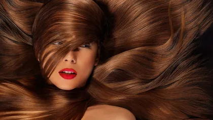 FRUMUSEŢEA TA: Cum trebuie să îţi îngrijeşti părul când e caniculă