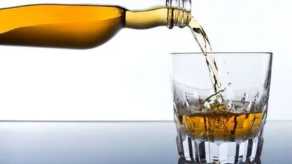 Un fan aşteaptă de 20 de ani să bea un strop de whisky în cinstea Germaniei. În 1994 a făcut un gest extrem