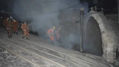 Un tunel s-a prăbuşit în China: Cel puţin 13 morţi