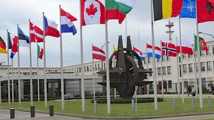 Moscova AMENINŢĂ: NATO nu trebuie să se apropie de GRANIŢELE Rusiei
