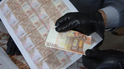 Fabrică de BANI FALŞI, descoperită la Oradea. 13 MILIOANE de EURO, confiscaţi de anchetatori