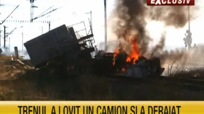 TREN DERAIAT lângă Bacău, după ce a lovit un camion. Două persoane au murit şi mai multe au fost rănite VIDEO