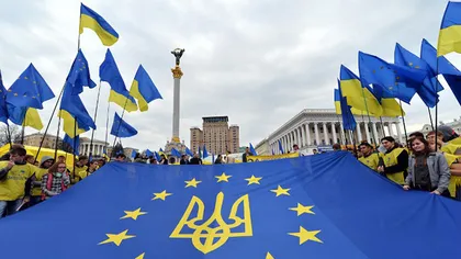 Renunţă la NEUTRALITATE: Ucraina cere statut de candidat la UE în 2020