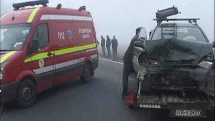Accident grav pe drumul dintre Arad şi Oradea: Un şofer inconştient a băgat în spital trei oameni
