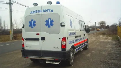 Ambulanţă folosită pentru transportul gresiei şi faianţei - VIDEO CAMERA ASCUNSĂ