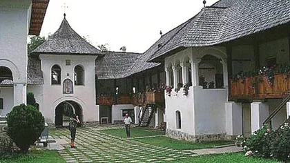 Mănăstirea Polovragi, oază spirituală de linişte, unde credinţa se împleteşte cu speranţa