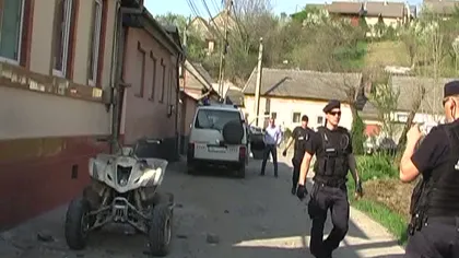 Scandal cu împuşcături în Vrancea, după ce trei femei au fost prinse la furat de struguri