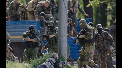 Împuşcături pe aeroportul din Doneţk. Trei militari ucraineni au fost ucişi şi 15 sunt răniţi