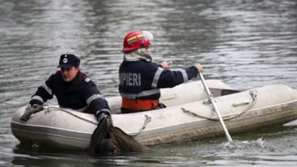 Un bărbat a murit după ce barca în care se afla s-a răsturnat pe un lac din Delta Dunării