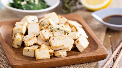 REŢETA ZILEI: Tofu marinat