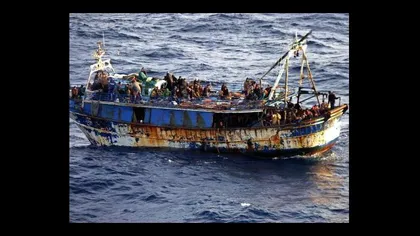 Navă cu mii de persoane la bord, în DERIVĂ, în apropiere de Insula Creta