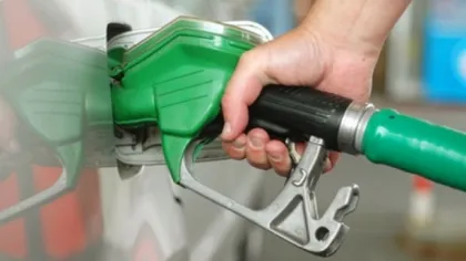 VESTE BUNĂ pentru şoferi: Benzina şi motorina se ieftinesc