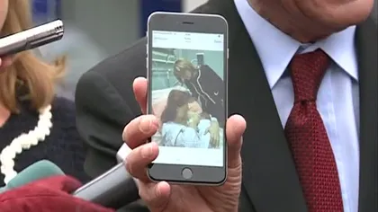Traian Băsescu, alături de Maria, în vizită la spital să-şi vadă nepotul: E Scorpion ca mine VIDEO