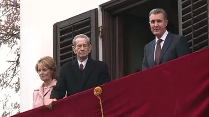 Regele Mihai, sărbătorit de mii de oameni la Palatul Elisabeta VIDEO
