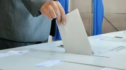 IRES: Cine sunt votanţii lui Ponta, Iohannis, Tăriceanu, Udrea şi Macovei. Ce studii au şi de unde provin