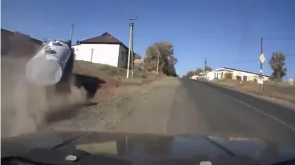 Imagini şocante, surprinse de o cameră video pe o stradă din Rusia VIDEO