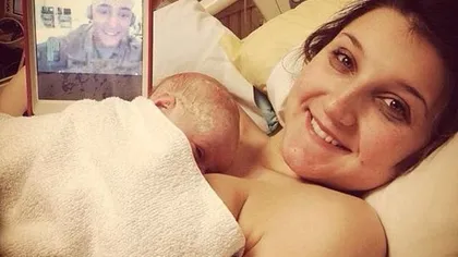 IMAGINEA care face înconjurul lumii: Ce a făcut o femeie cu bebeluşul ei imediat după ce a născut FOTO