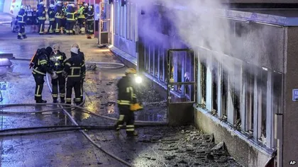 Atentat religios în Suedia: Cinci persoane au fost rănite după incendierea unei moschei VIDEO