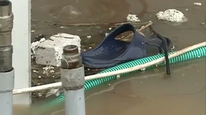 Situaţie disperată la marginea CAPITALEI: Oraşul Pantelimon se află sub ape VIDEO
