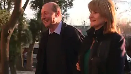 Traian Băsescu, SHOW în berărie după plecarea de la Cotroceni VIDEO