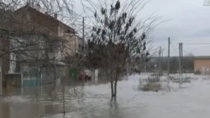Vreme extremă în Europa: Inundaţii în Bulgaria şi Grecia. Stare de urgenţă din cauza ploilor abundente